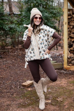 Northstill Ivory Sherpa Vest